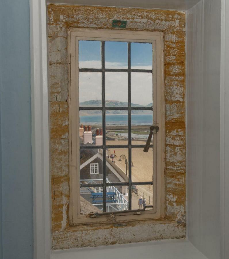 Sundial House Villa Lyme Regis Kültér fotó